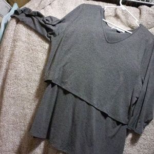 Old navy maternity / nursing top